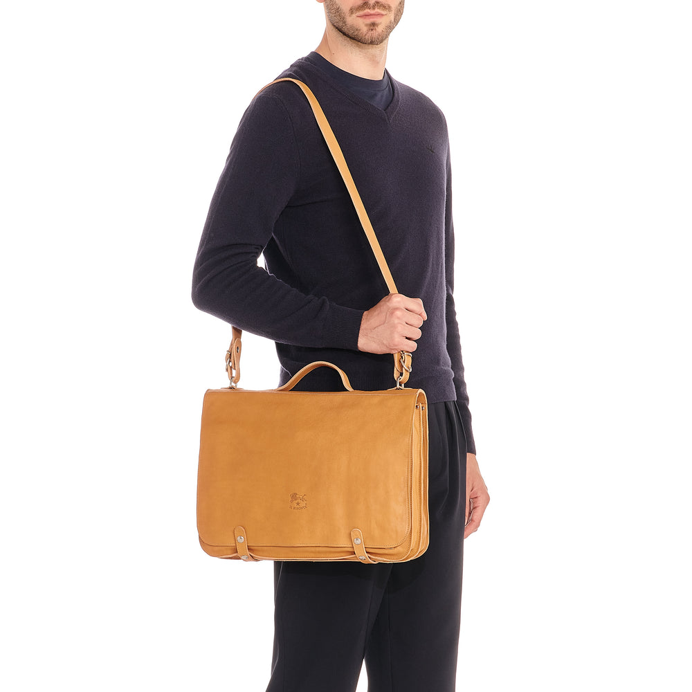 Briefcase in vintage leather color natural