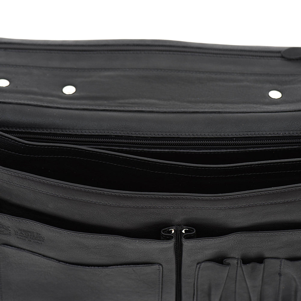 Briefcase in vintage leather color black