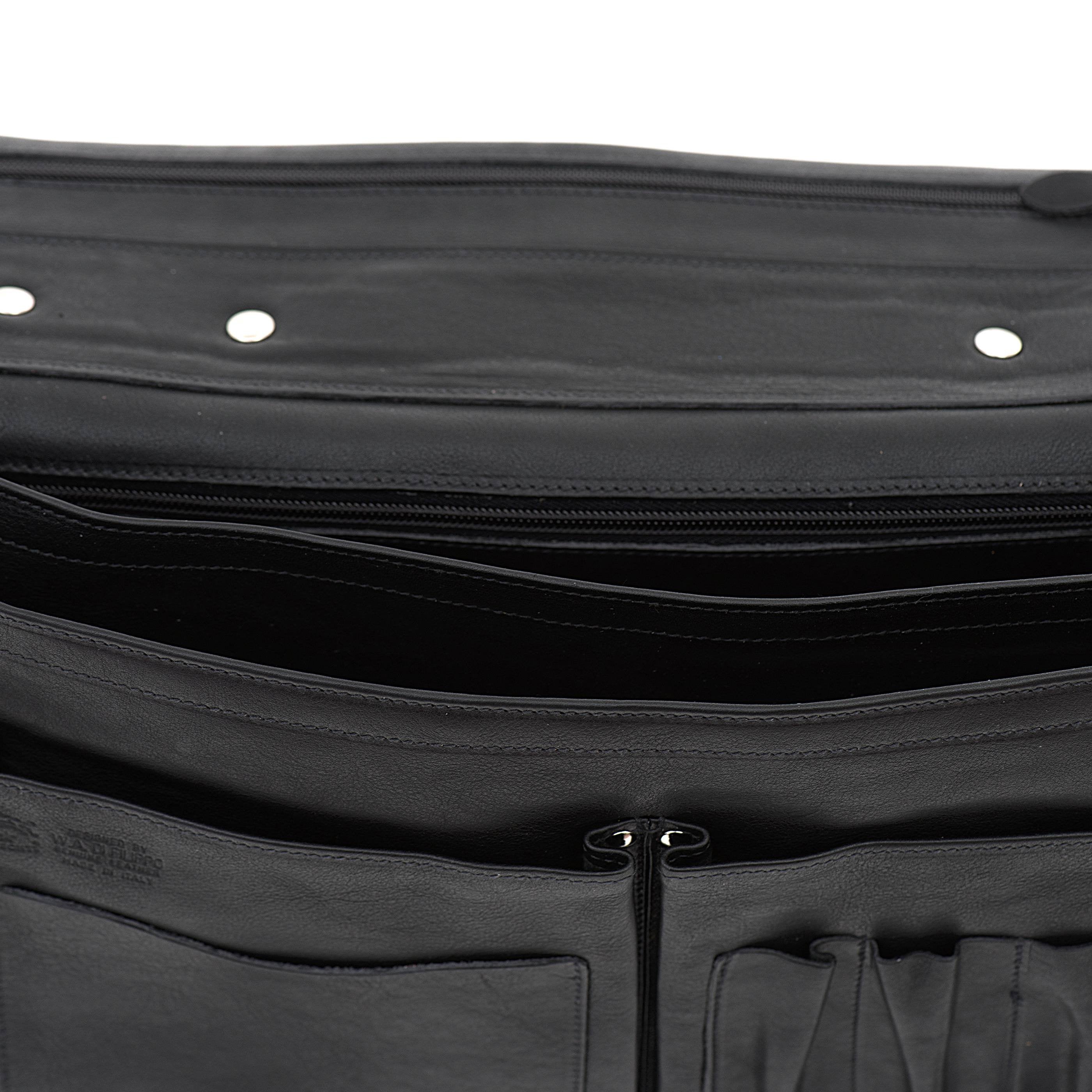 Briefcase in vintage leather color black