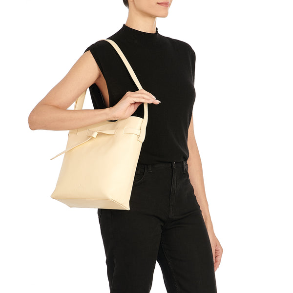 Elisa | Women's bucket bag in leather color white