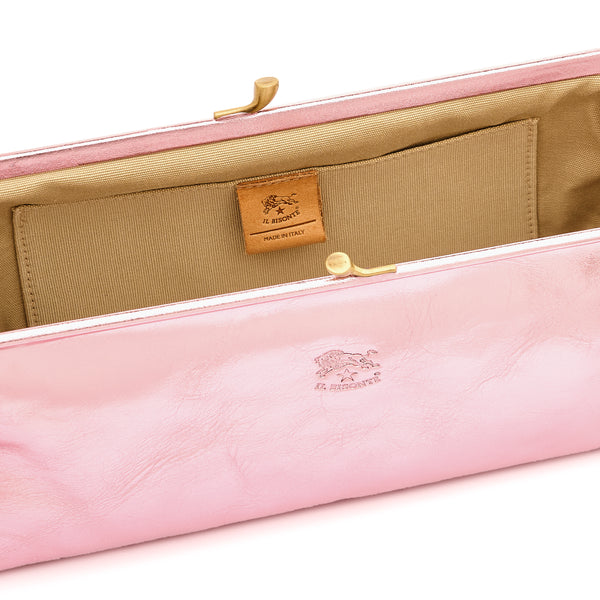 Manuela | Women's clutch bag in metallic leather color pink