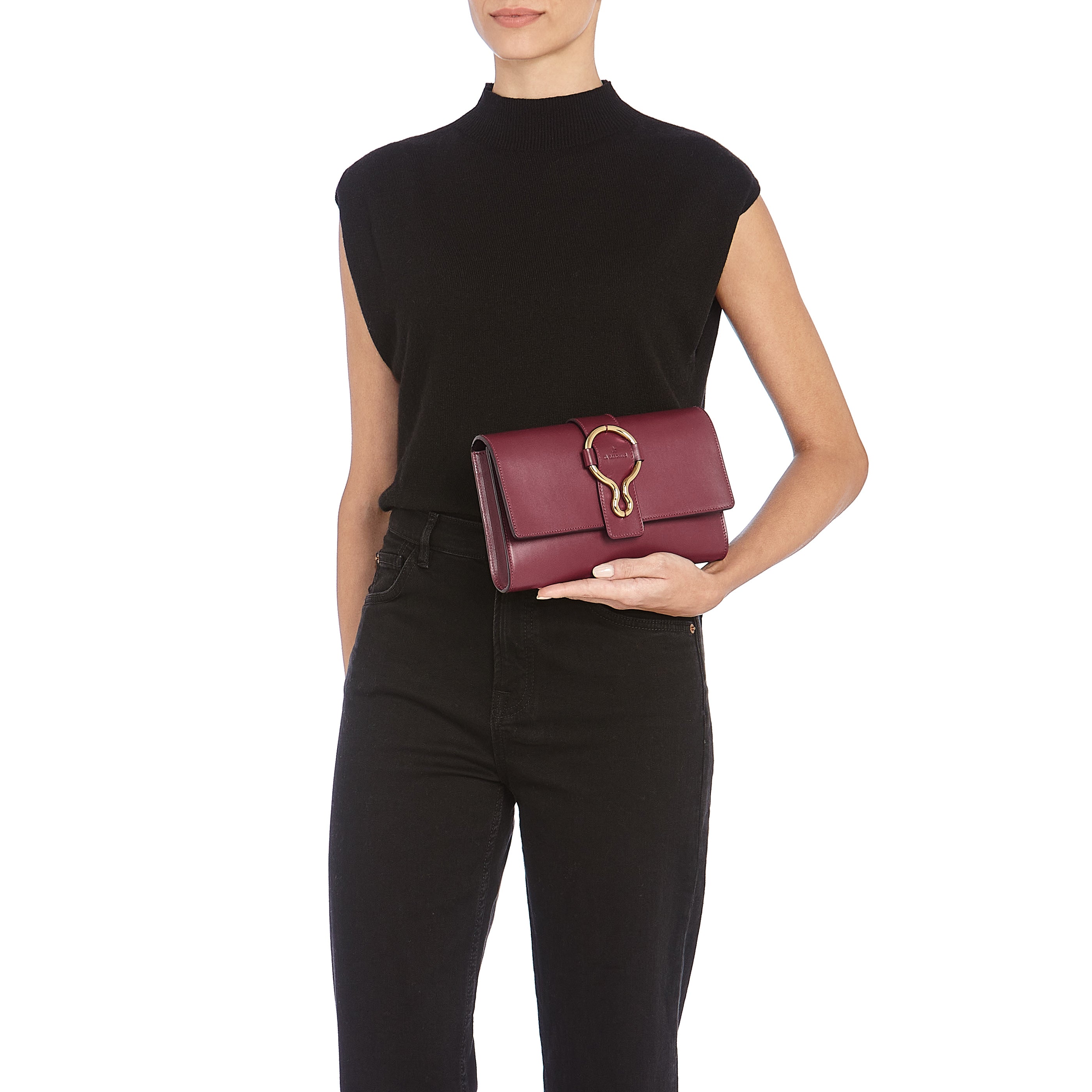 Consuelo | Women's clutch bag in leather color black cherry