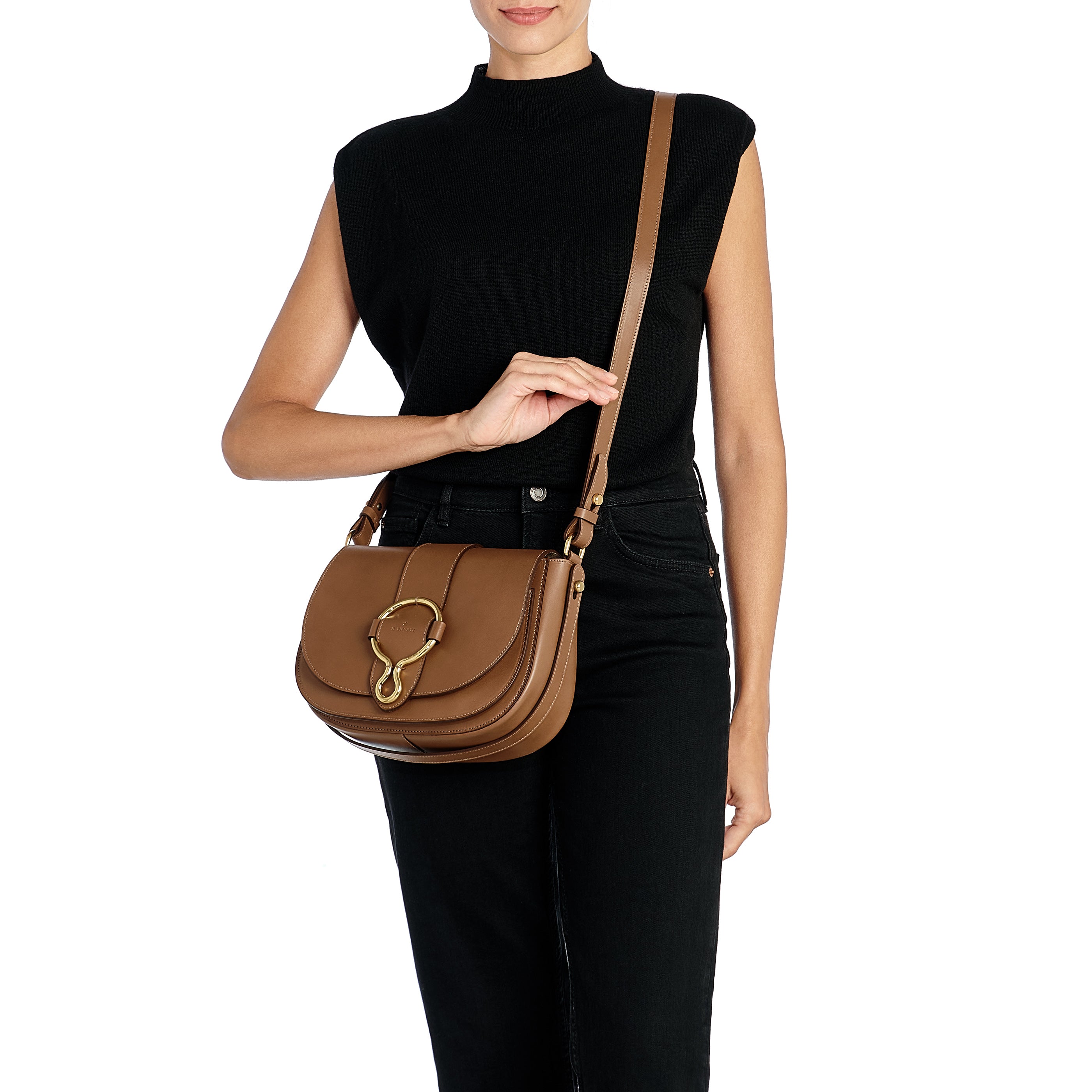 Consuelo | Women's crossbody bag in leather color chocolate