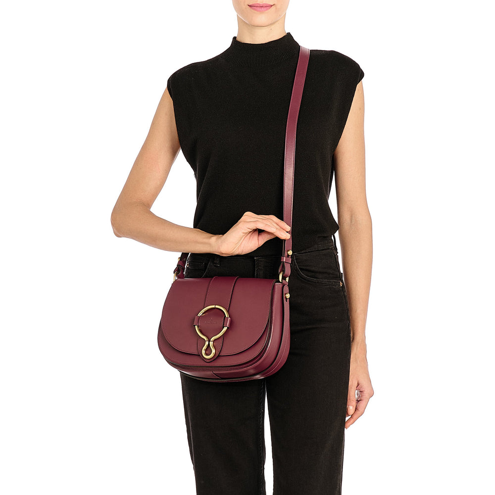 Consuelo | Sac bandouliere pour femme en cuir couleur cerise noire