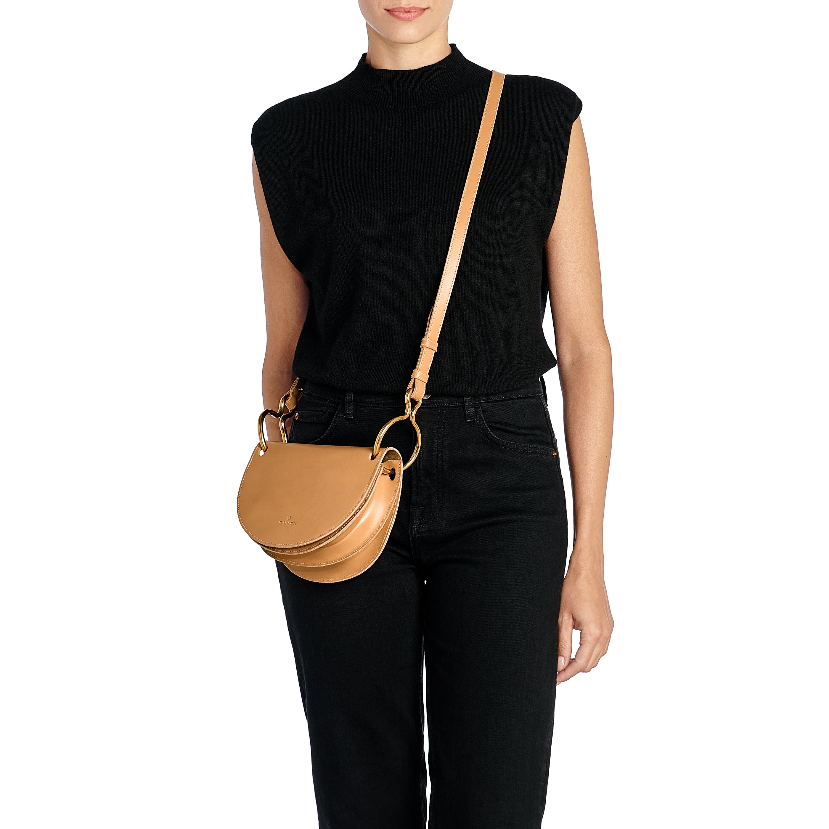 Consuelo | Women's crossbody bag in leather color natural