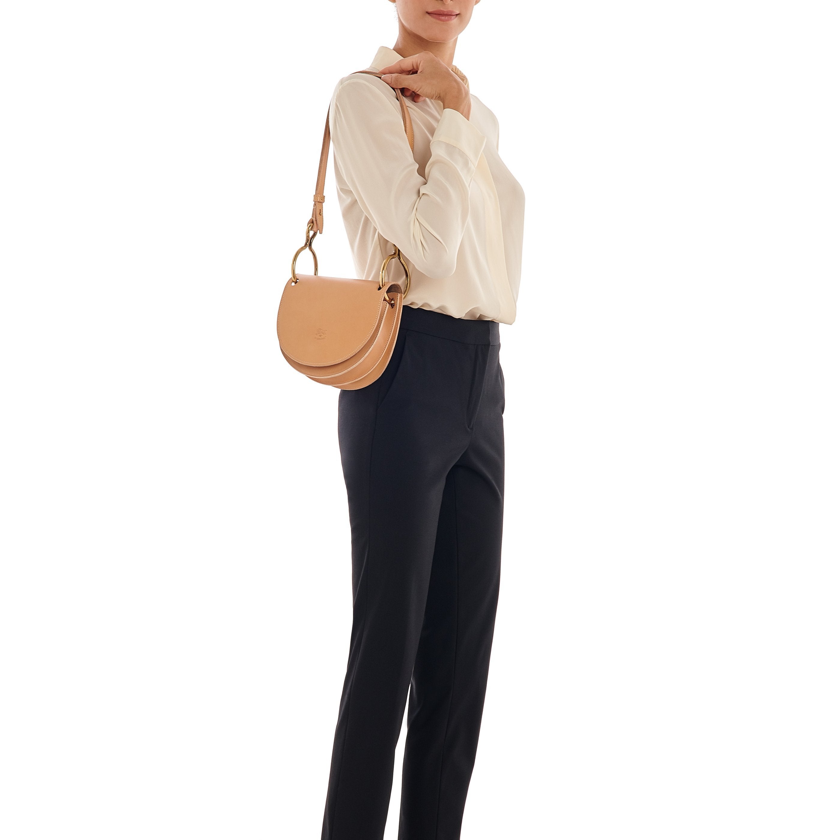 Consuelo | Women's crossbody bag in leather color natural