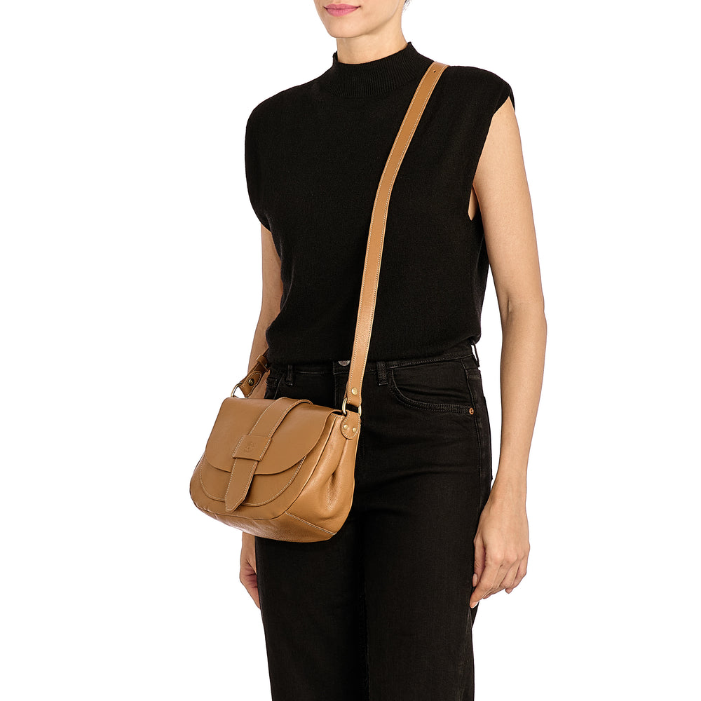 Fausta Medium | Women's crossbody bag in vintage leather color gianduia