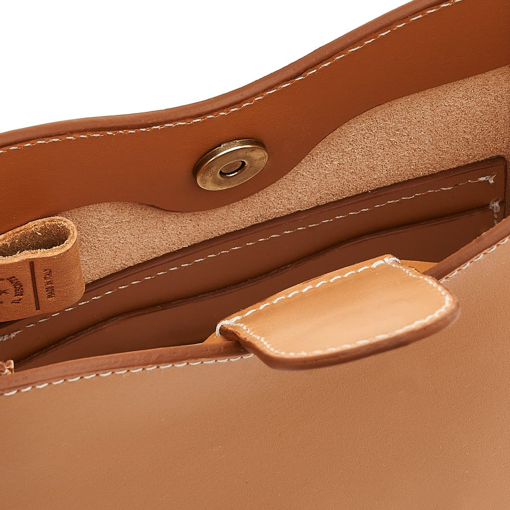 Roseto | Borsa a tracolla da donna in pelle colore naturale
