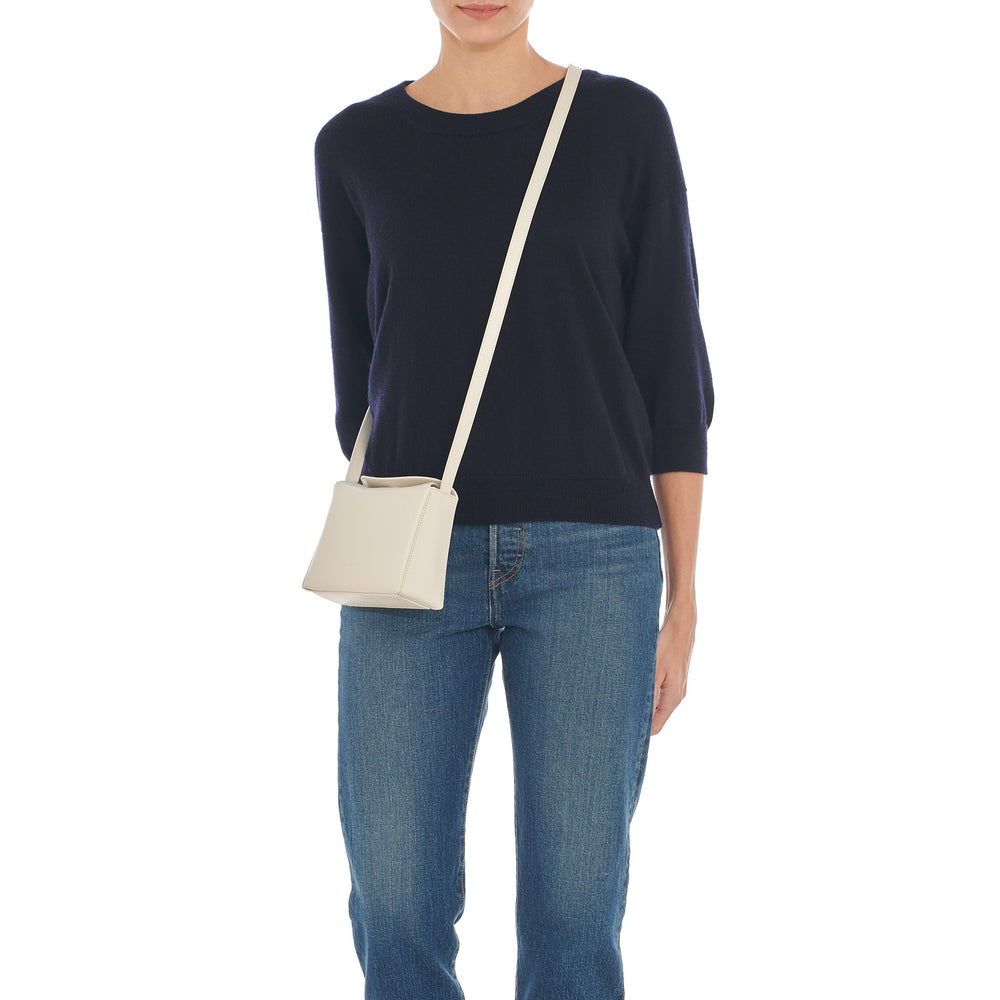 Maggio | Women's crossbody bag in leather color white seal