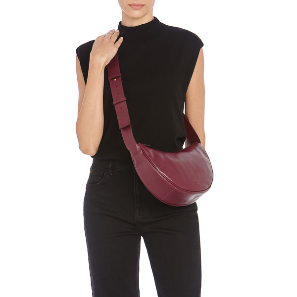 Oliveta | Hobo pour femme en cuir couleur cerise noir