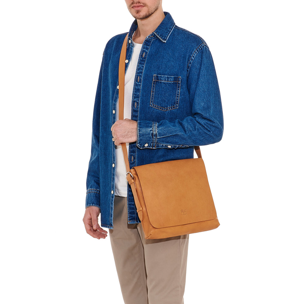 Brolio | Men's messenger in vintage leather color natural