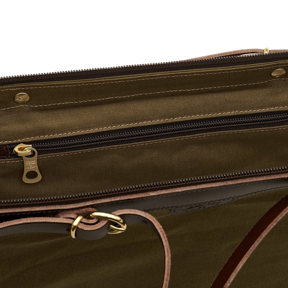 Caramella  | Women's shoulder bag in fabric color green