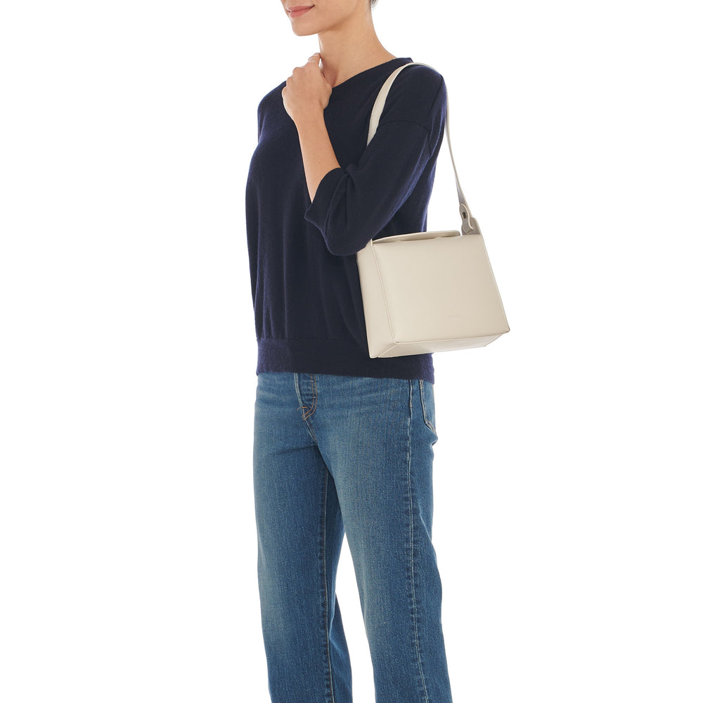 Maggio | Women's shoulder bag in leather color white seal
