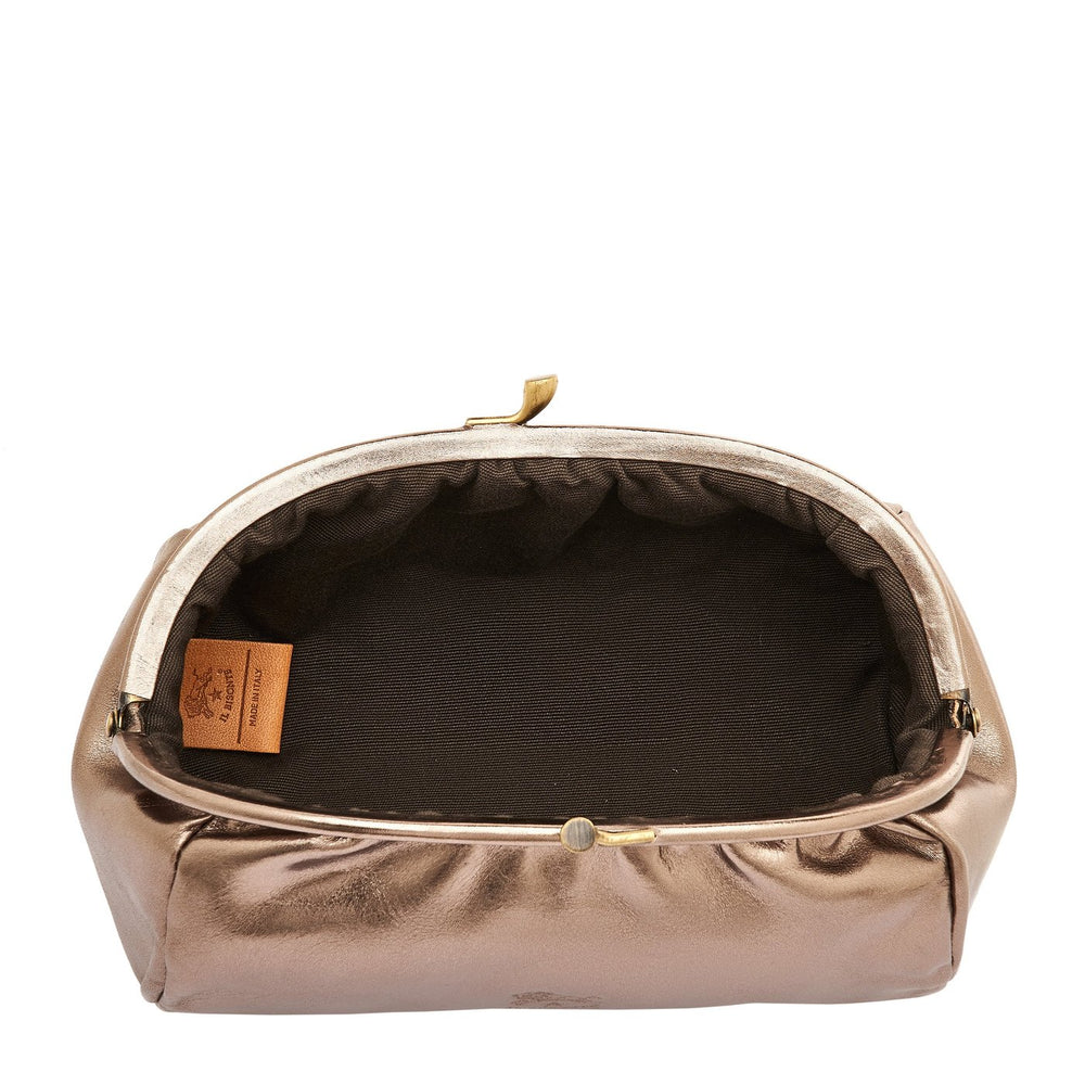 Étui pour femme en cuir métallisé couleur métallique bronze