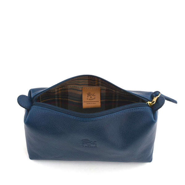 Women's case in leather color blue
