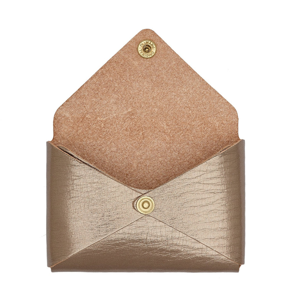 Sovana | Card case in metallic leather color metallic bronze