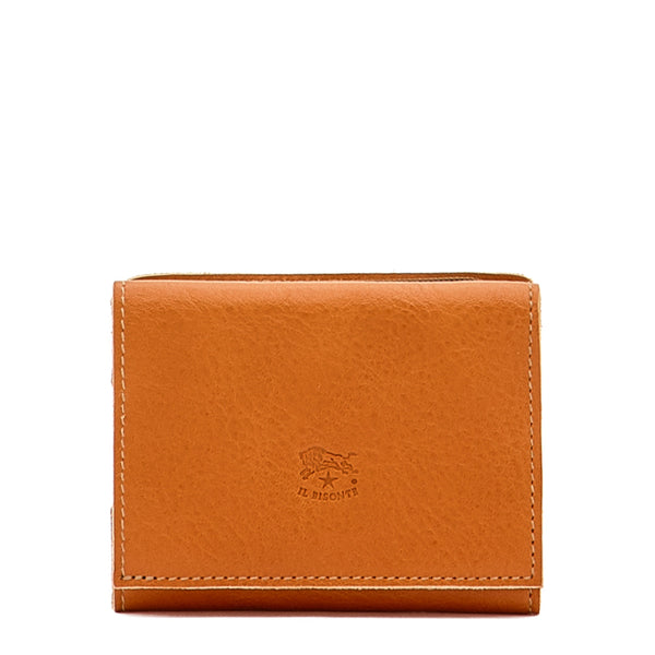 Wallet in leather color caramel